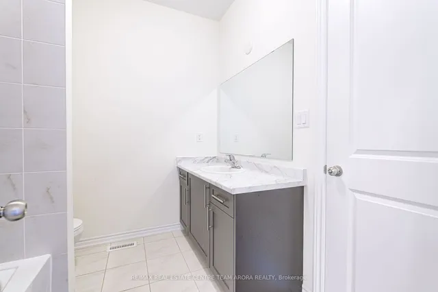 Additional image 31 of 379 Valleyway Dr