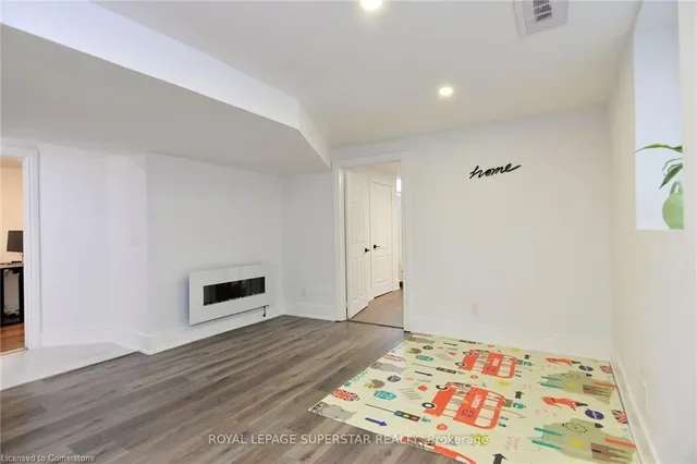 Additional image 33 of 12 El Camino Way