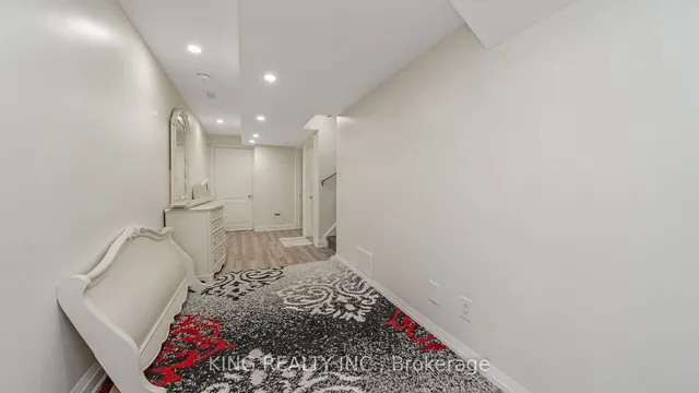 Additional image 34 of 27 Foxmere Rd