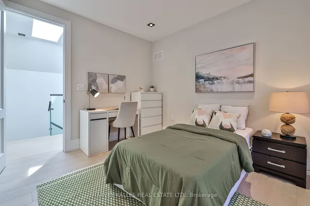 Additional image 32 of 105 Donlea Dr