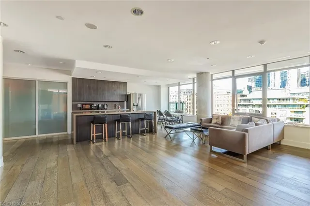 Additional image 40 of 461 Adelaide St Unit 730