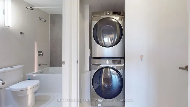 Additional image 13 of 125 Peter St Unit 1301