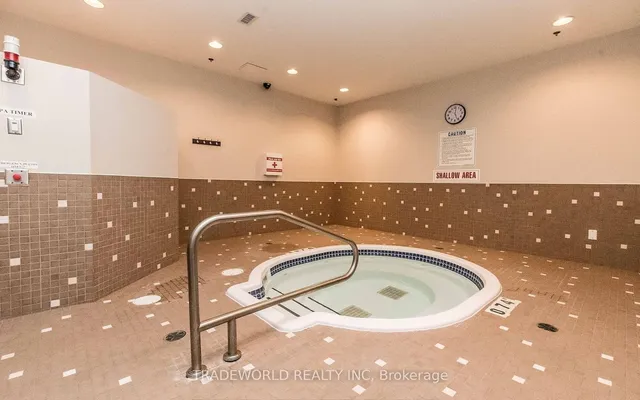 Additional image 31 of 2 Fieldway Rd Unit 311