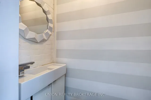 Additional image 9 of 45 Strathmore Blvd