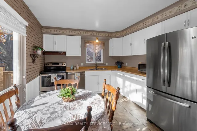 Additional image 14 of 107 Royal Palm Dr