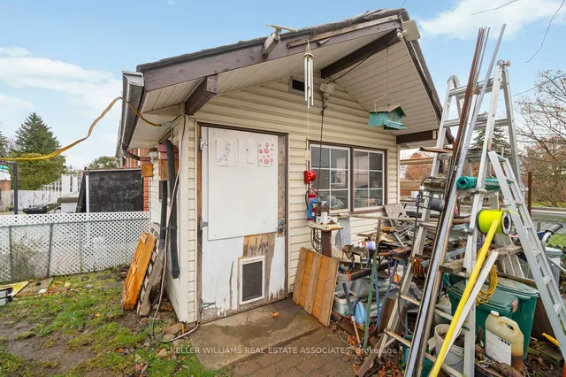 Additional image 34 of 21 Wright St