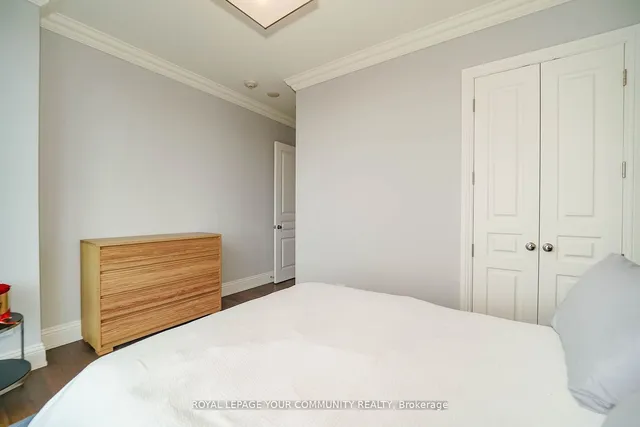 Additional image 16 of 183 Wellington St Unit 3903