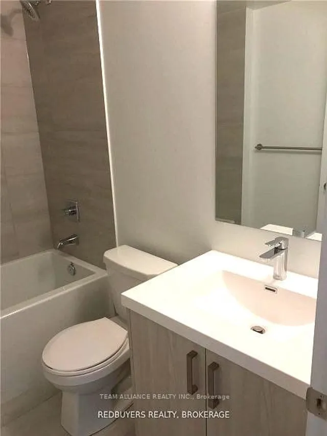 Additional image 11 of 77 Mutual St Unit 1606