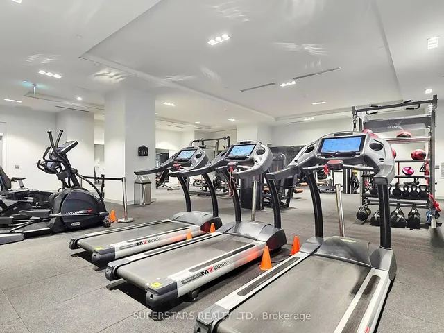 Additional image 36 of 1 Gloucester St Unit 609