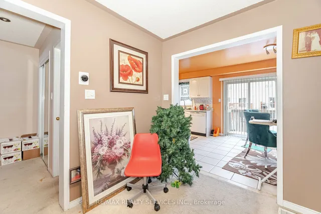 Additional image 9 of 77 Winners Circ