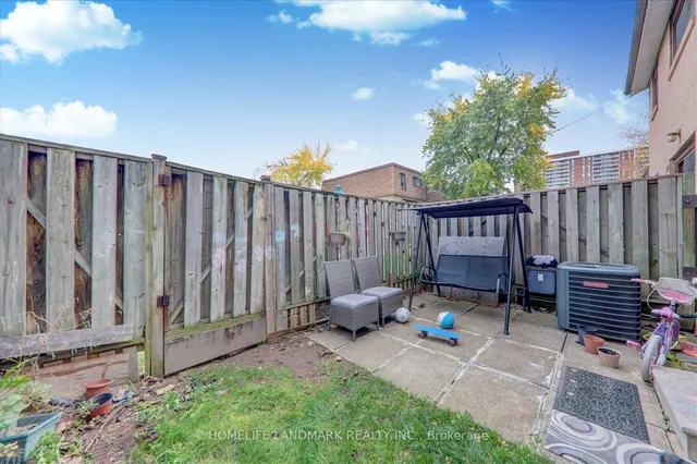 Additional image 5 of 263 Fleetwood Cres