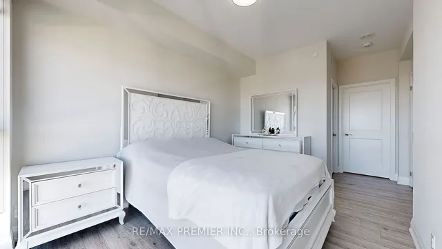 Additional image 18 of 15 Lynch St Unit 808