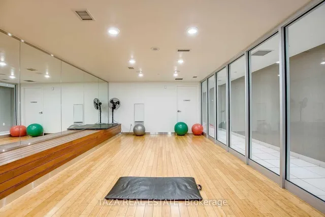 Additional image 20 of 21 Iceboat Terr Unit 1106