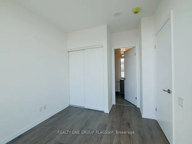 Additional image 15 of 4208 Dundas St Unit 504