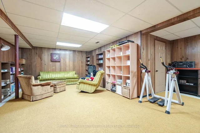 Additional image 29 of 17 Meadowland Gate