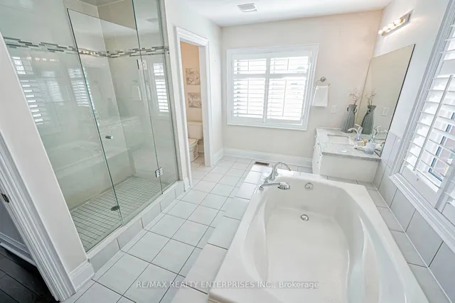 Additional image 17 of 39 Lampman Cres