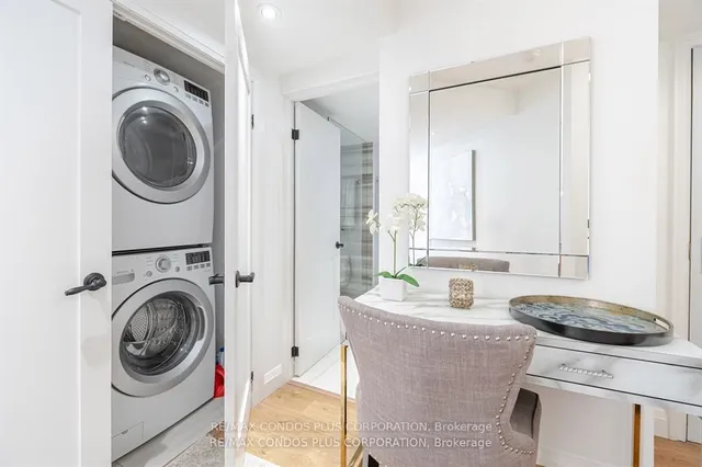 Additional image 14 of 1 Palace Pier Crt Unit 2107