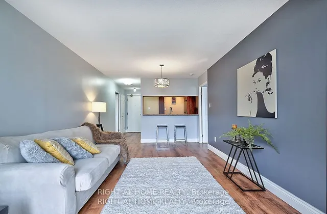 Additional image 7 of 101 Subway Cres Unit 206