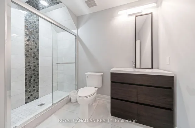 Additional image 35 of 20 Falkland Rd