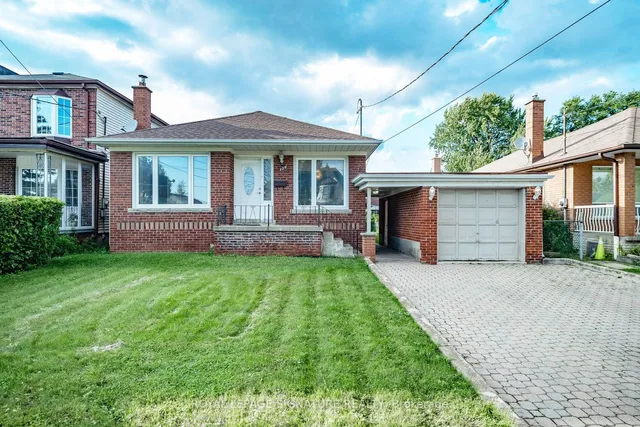 Additional image 36 of 136 Regina Ave
