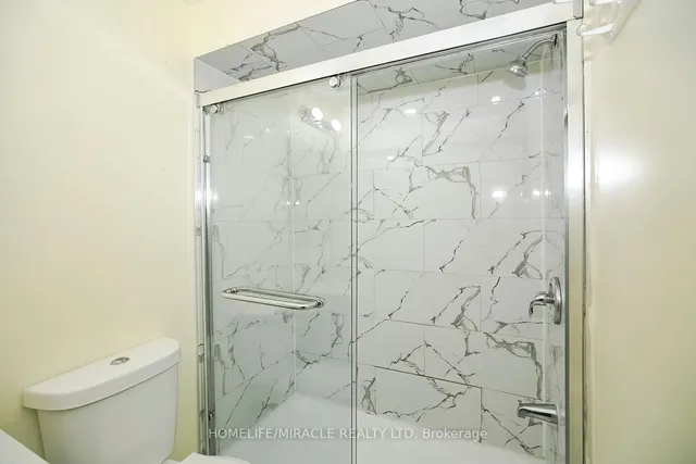 Additional image 34 of 31 Saint Dennis Rd