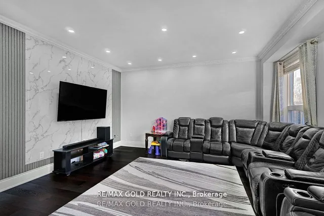 Additional image 10 of 12 Castle Mountain Dr