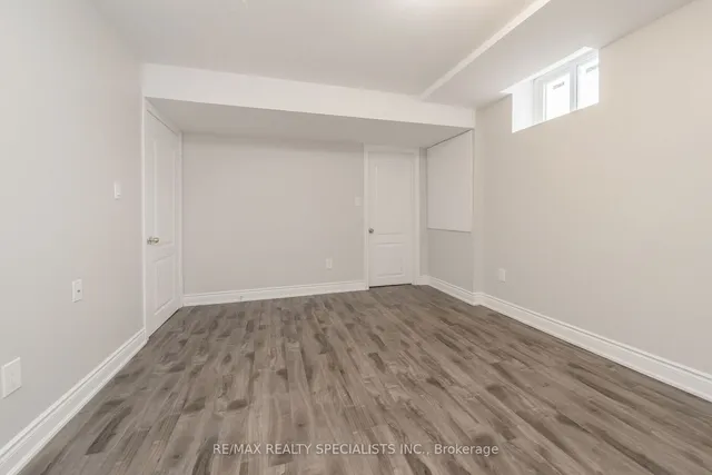 Additional image 36 of 25 Upshall Dr