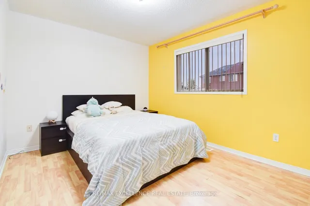 Additional image 23 of 54 Whiteface Cres