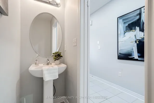 Additional image 20 of 31 Padbury Tr