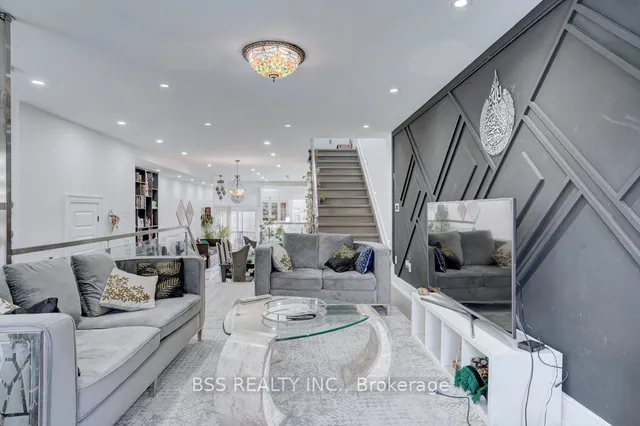 Additional image 8 of 442 Pharmacy Ave