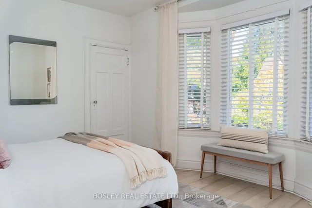 Additional image 21 of 812 Duplex Ave