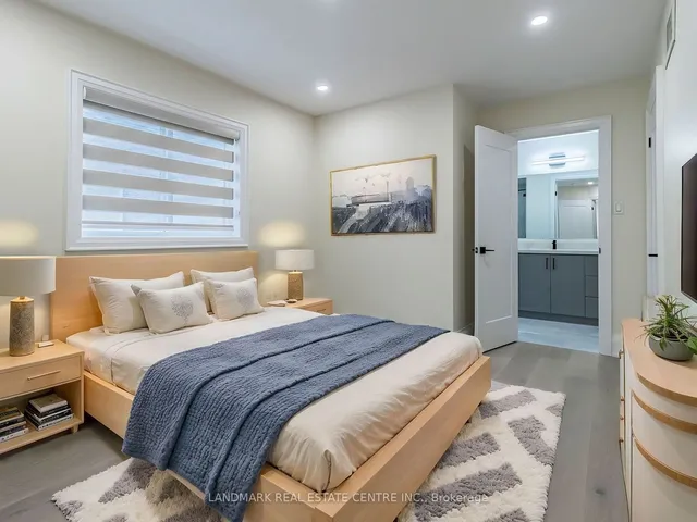 Additional image 16 of 64 Showboat Cres