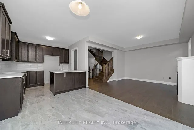 Additional image 17 of 75 Claremont Dr