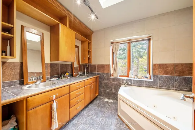 Additional image 20 of 51 Pine Ridge Dr