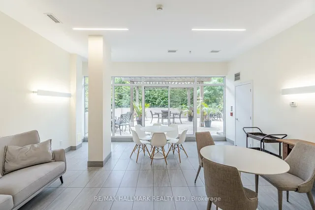 Additional image 35 of 580 Kingston Rd Unit 104