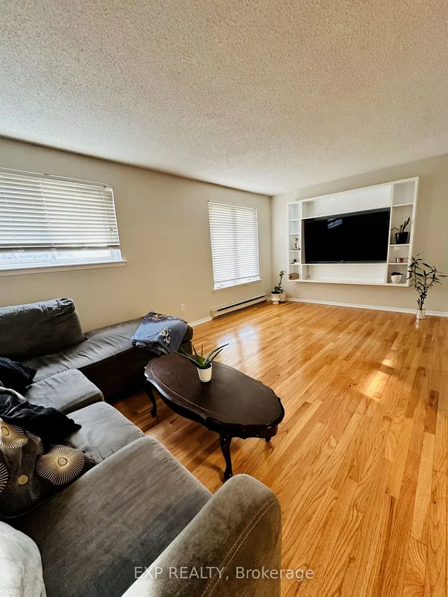 Additional image 20 of 22 Rosset Cres Unit 22