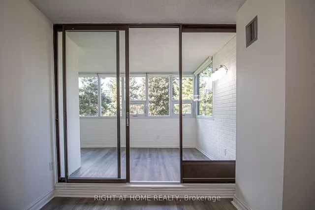 Additional image 3 of 3303 Don Mills Rd Unit 201
