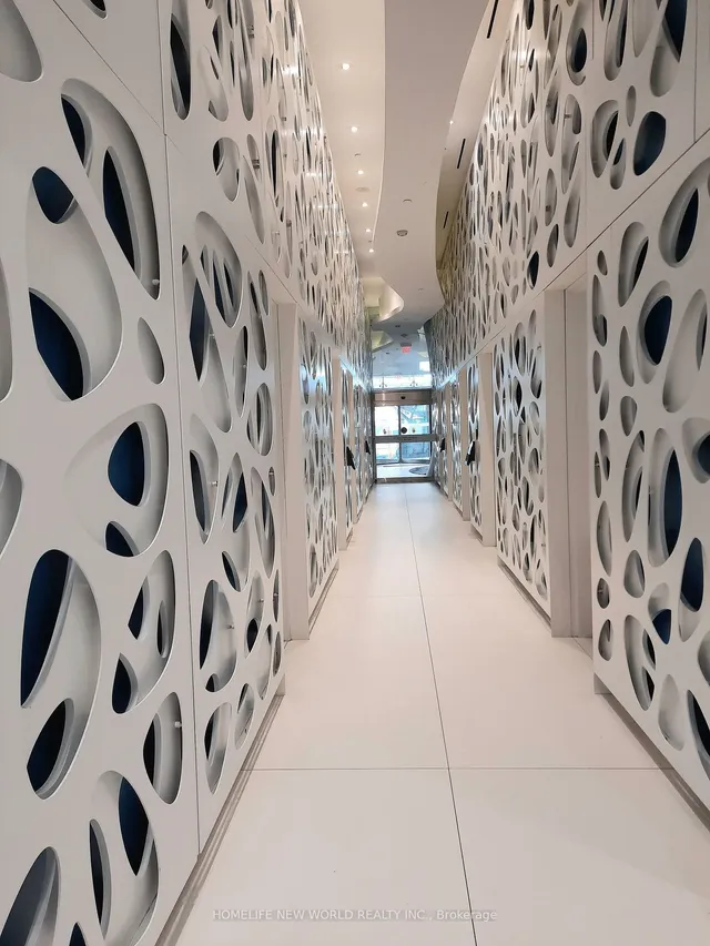 Additional image 2 of 1 Bloor St Unit 6902