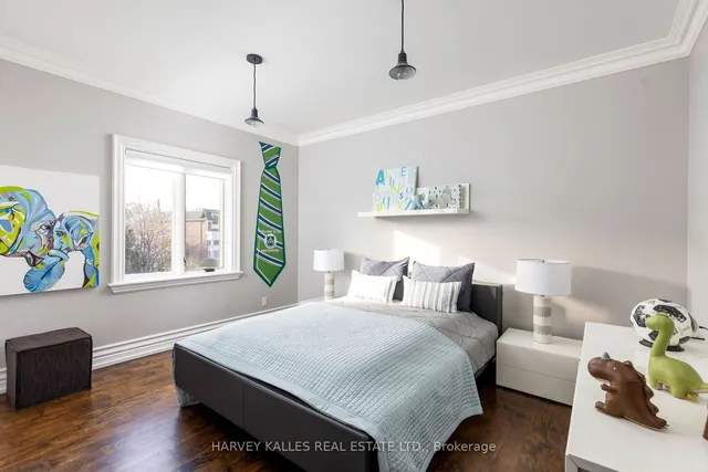 Additional image 24 of 165 Armour Blvd