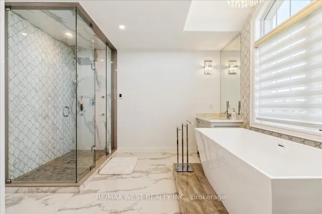 Additional image 19 of 36 Lampman Cres