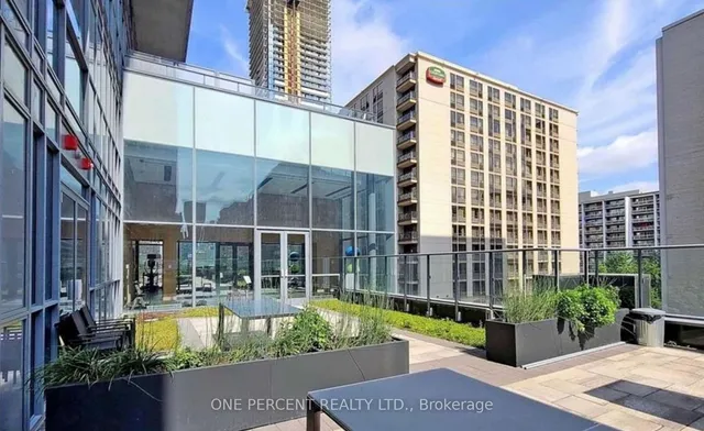 Additional image 9 of 7 Grenville St Unit 6108