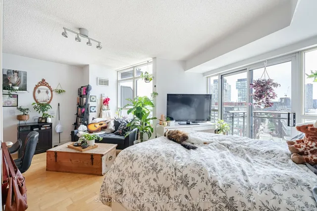 Additional image 20 of 255 Richmond St Unit 1517