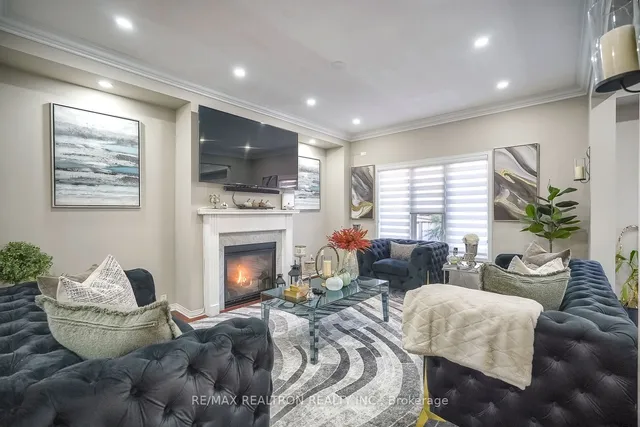 Additional image 12 of 102 Commodore Dr