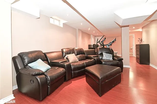 Additional image 32 of 17 Via Romano Way