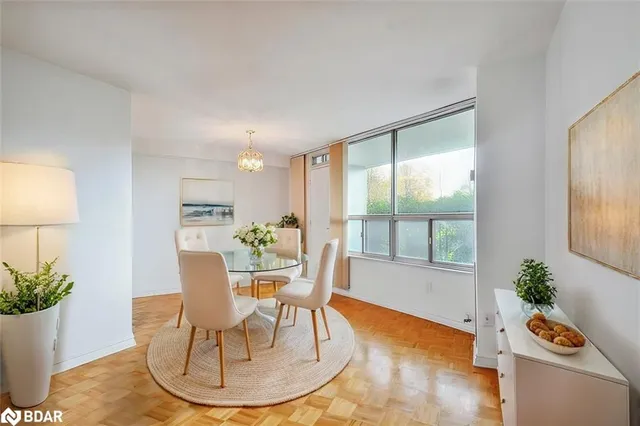 Additional image 3 of 10 Edgecliff Golfway Unit 317