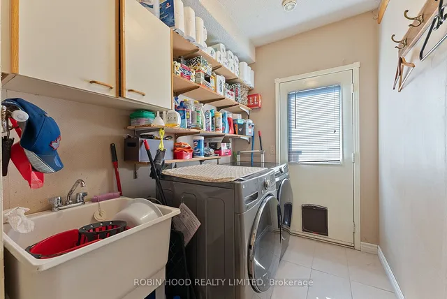 Additional image 20 of 22 Strangway Crt