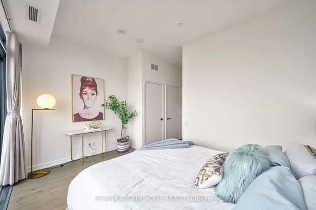 Additional image 17 of 161 Roehampton Ave Unit Ph05