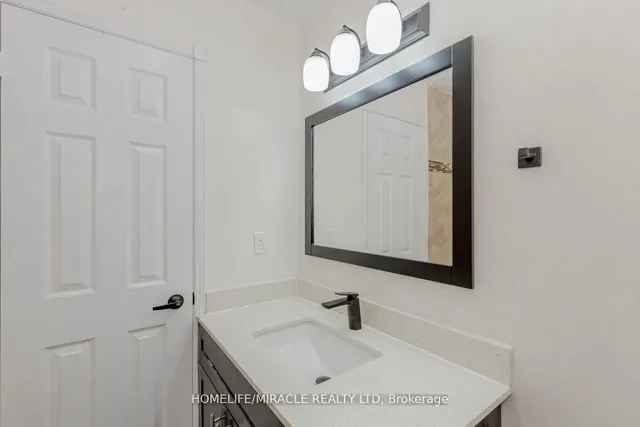 Additional image 24 of 44 Leatherhead Crt