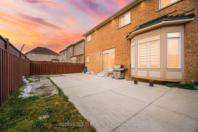 Additional image 31 of 7 Trailhead Cres