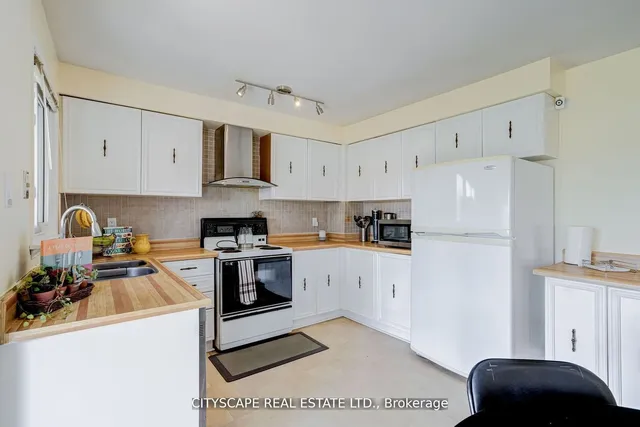 Additional image 10 of 46 Nuttall St